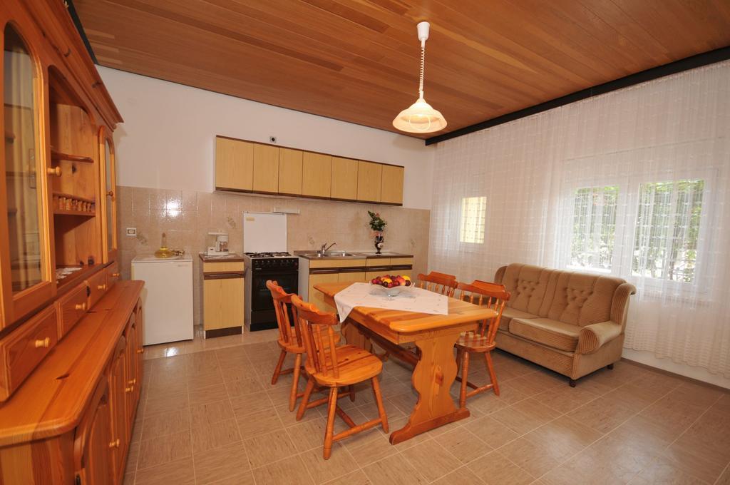 Apartments Marinko Trogir Room photo